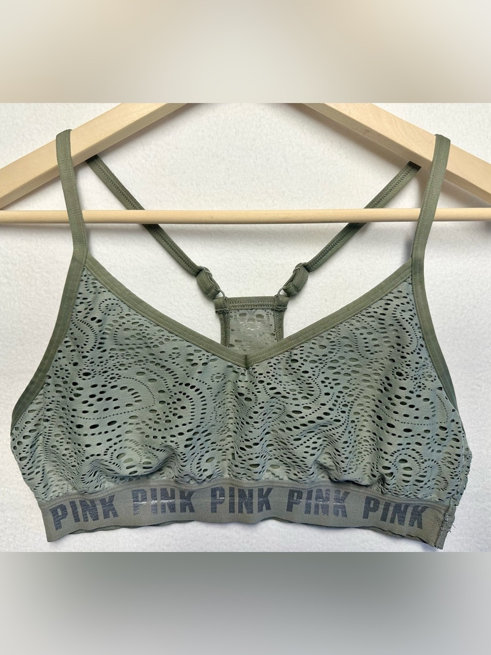 PINK Olive Lace Logo Band Sports Bra Medium – Racerback Activewear